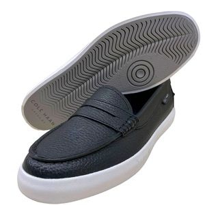 Cole Haan Nantucket loafer -size 9.5 - black leather